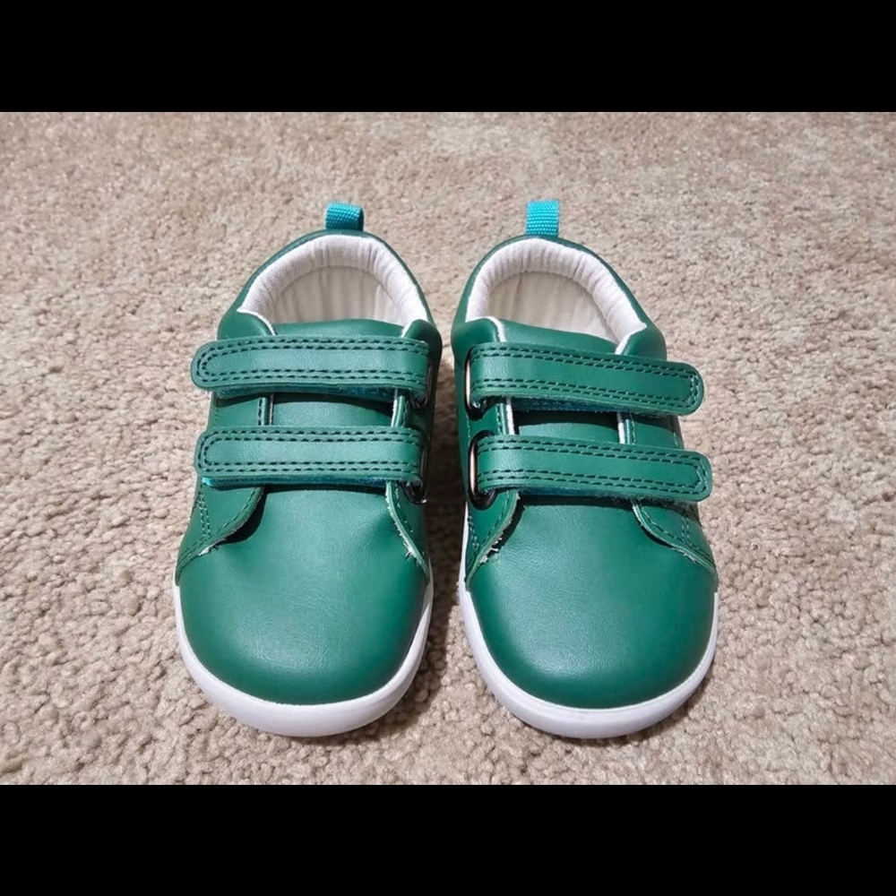 Kids Green Velcro Sneakers